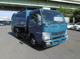 MITSUBISHI CANTER TRUCK 2015