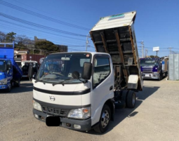 TOYOTA  DYNA  DUMP  TRUCK  2003