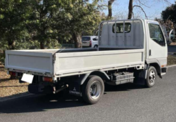 MITSUBISHI CANTER GUTS FLAT BODY TRUCK 2001