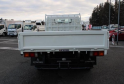MITSUBISHI CANTER TRUCK 2005
