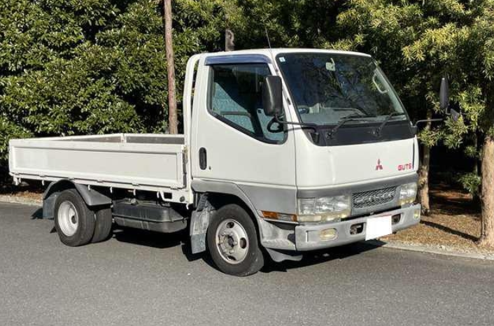 
								MITSUBISHI CANTER GUTS FLAT BODY TRUCK 2001 full									