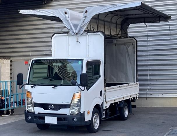 
								NISSAN  ATLAS  WINGBODY  TRUCK  2012 full									