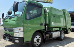 MITSUBISHI  CANTER  GARBAGE  TRUCK  2013