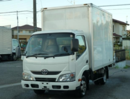 TOYOTA DYNA TRUCK 2012