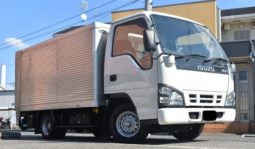 ISUZU  ELF  BOXBODY  TRUCK  2005