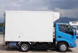 HINO  DUTRO  REFRIGERATED  TRUCK  2013