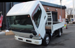 MITSUBISHI CANTER TRUCK 2005