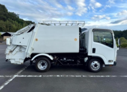 ISUZU  ELF GARBAGE TRUCK 2007