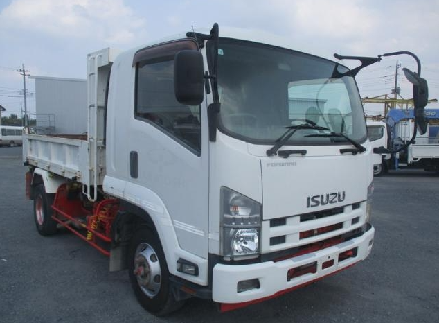 
								ISUZU  FORWARD  DUMP  TRUCK  2012 full									