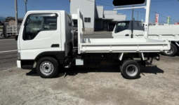MAZDA  TITAN  DUMP  TRUCK  2005