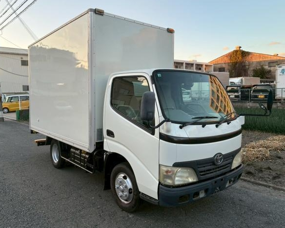 
								TOYOTA  TOYOACE  BOXBODY  TRUCK  2009 full									