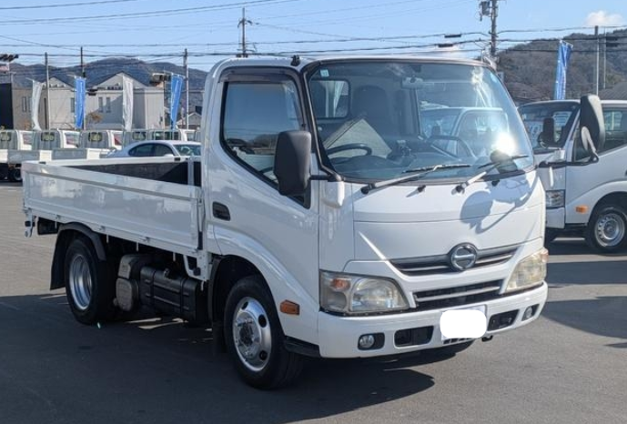 
								HINO DUTRO TRUCK 2012 full									