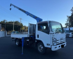 ISUZU  ELF  CRANE  TRUCK  2013