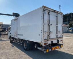 MITSUBISHI  FUSO  CANTER  REFRIGERATED  TRUCK  2015