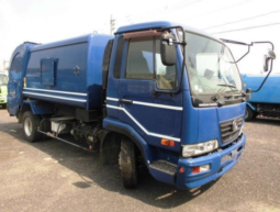 NISSAN CONDOR TRUCK 2010