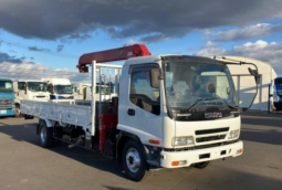 ISUZU  FORWARD  CRANE  TRUCK  2006