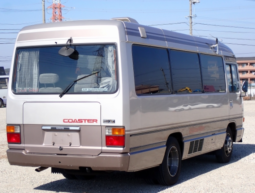 TOYOTA  COASTER  BUS  1989