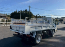 HINO  DUTRO  DUMP  TRUCK  2012