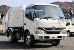 HINO DUTRO GARBAGE TRUCK 2015