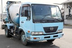 NISSAN  CONDOR  CONCRETE PUMPING  TRUCK  2011