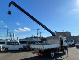 ISUZU  ELF  CRANE  TRUCK  2011