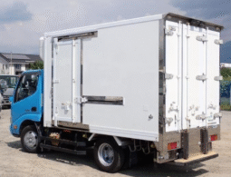 HINO  DUTRO  REFRIGERATED  TRUCK  2013
