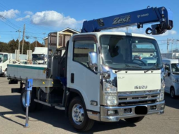 ISUZU  ELF  CRANE  TRUCK  2011