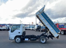 ISUZU  ELF  DUMP  TRUCK  2013