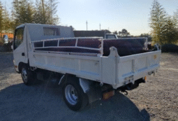 HINO  DUTRO  DUMP  TRUCK  2010