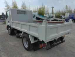 HINO  DUTRO  DUMP  TRUCK  2012