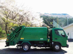 MITSUBISHI CANTER TRUCK 2012