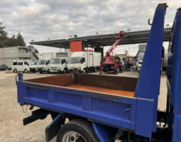 MITSUBISHI  FUSO  CANTER  DUMP  TRUCK  2010