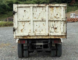 
										HINO  DUTRO  DUMP  TRUCK  2003 full									
