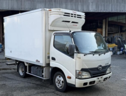 HINO DUTRO TRUCK 2015