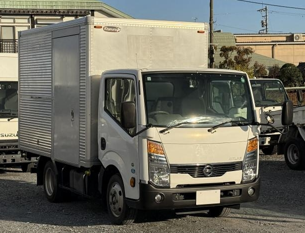 
								NISSAN  ATLAS  BOXBODY  TRUCK  2018 full									