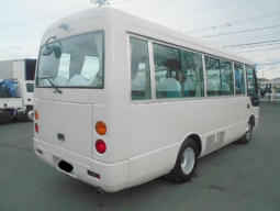 MITSUBISHI ROSA BUS 2003